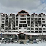 Petkovi аpartments, Gardens - One-bedroom And Two-bedroom