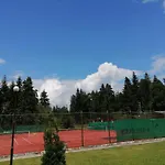 Petkovi аpartments, Gardens - One-bedroom And Two-bedroom * Borovec