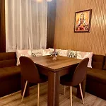 Apartmán Petkovi аpartments, Gardens - One-bedroom And Two-bedroom