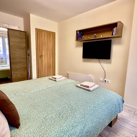 Apartmán Petkovi аpartments, Gardens - One-bedroom And Two-bedroom