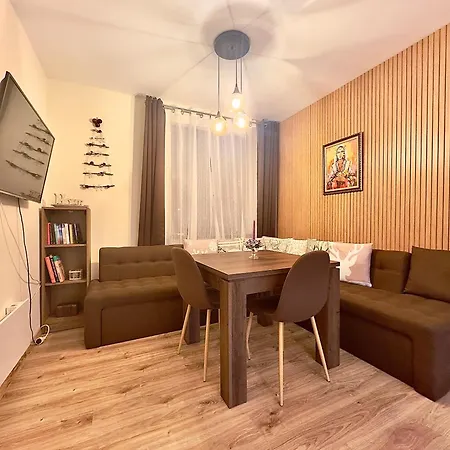 Petkovi аpartments, Gardens - One-bedroom And Two-bedroom Apartmán Borovec
